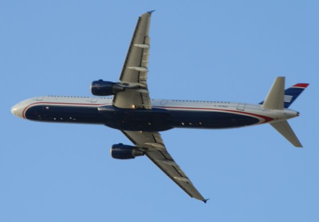 Airbus A321 (N174US)