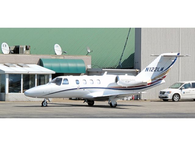 Cessna Citation CJ1 (N122LM) - Very modern aircraft.
