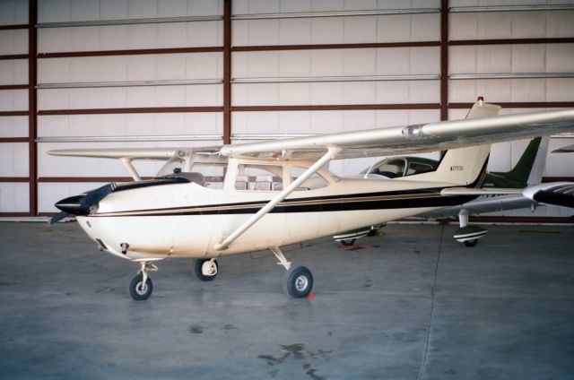 Cessna Skyhawk (N7773U) - Marion, IL ~ 1984