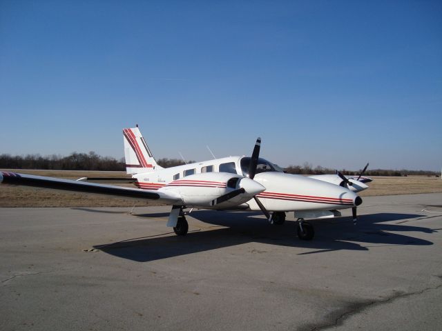 Piper Seneca (N8089Q)