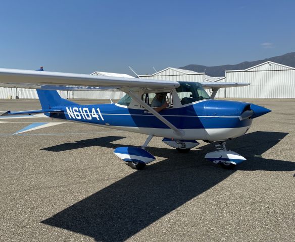 Cessna Commuter (N61041)