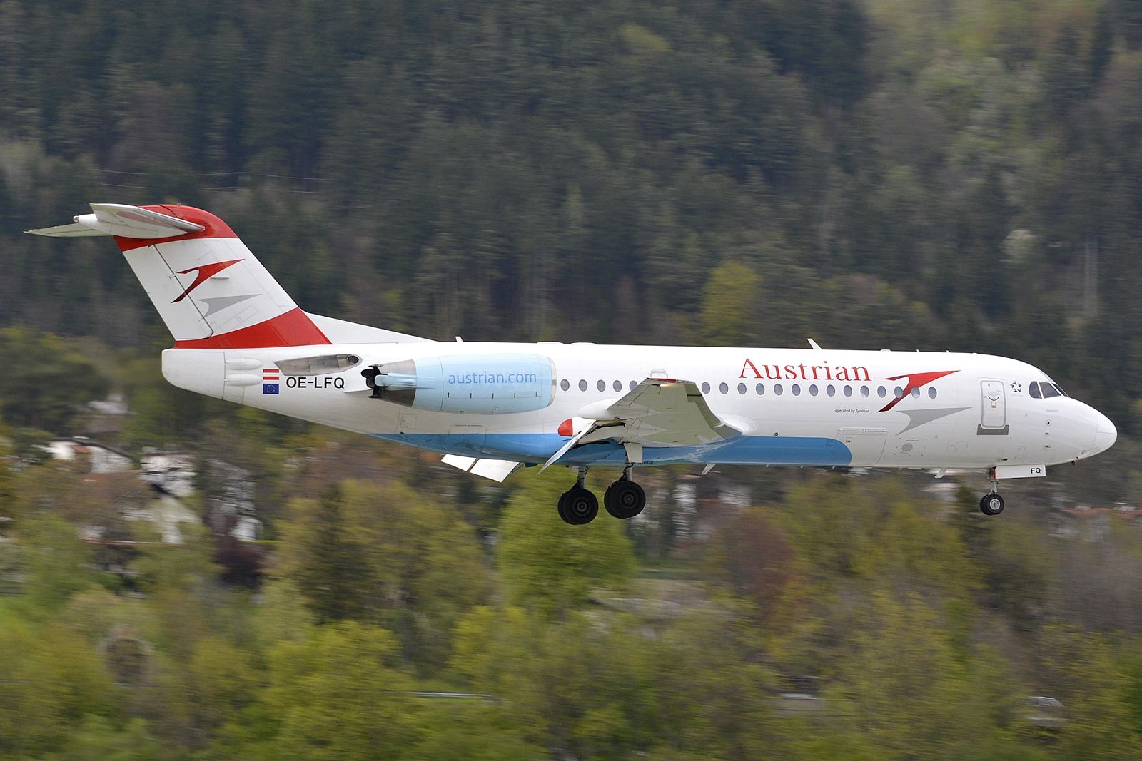 Fokker 70 (OE-LFQ)