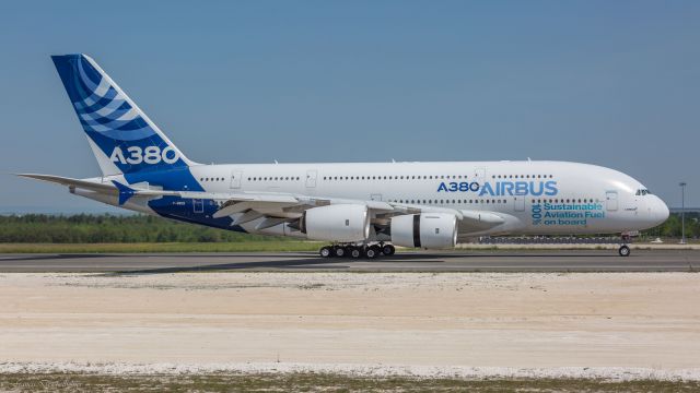 Airbus A380-800 (F-WWOW)