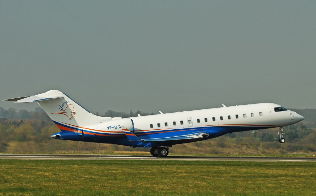 Bombardier Global Express (VP-BJI)