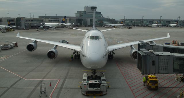 Boeing 747-200 (D-ABVO)