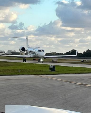 Gulfstream Aerospace Gulfstream V (N723DC)