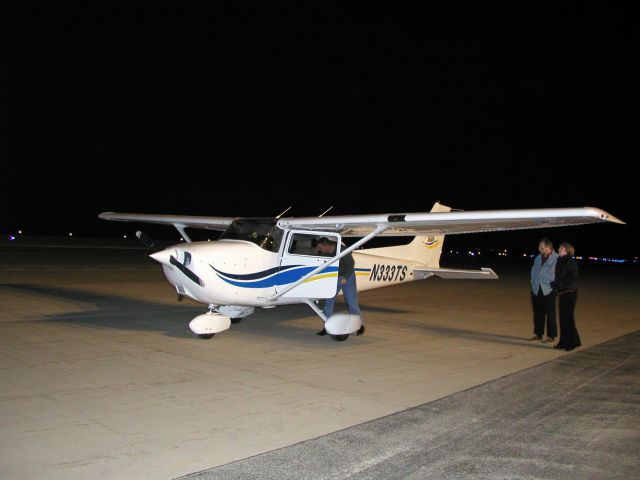 Cessna Skyhawk (N333TS)