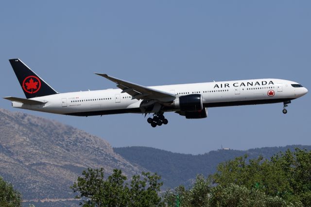 Boeing 777-200 (C-FJZS) - LGAV