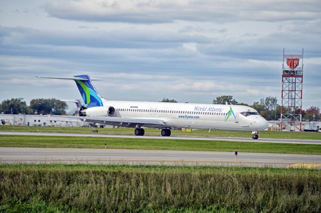 McDonnell Douglas MD-83 (N806WA)