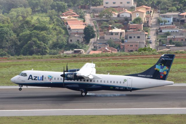 ATR ATR-72 (PR-AKI)