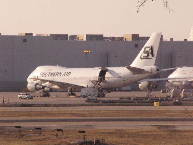 Boeing 747-200 — - Southern Air 747-200 on the East side Cargo ramp at the UPS Worldport in December 2009