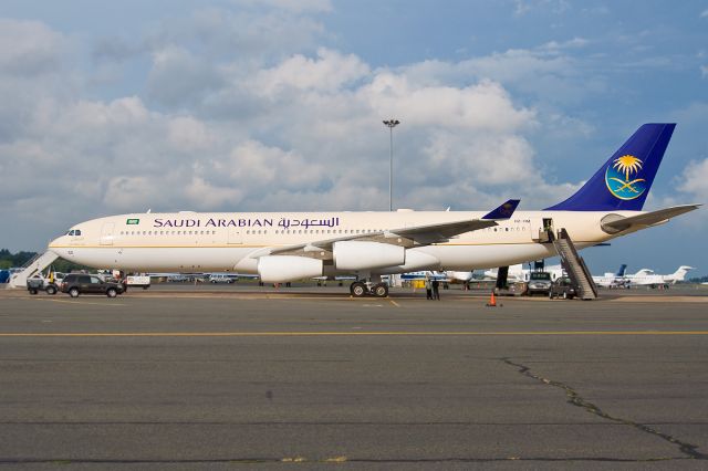 Airbus A340-200 (HZ-HMS2) - Saudi Government Royal flight @ KBOS Logan 