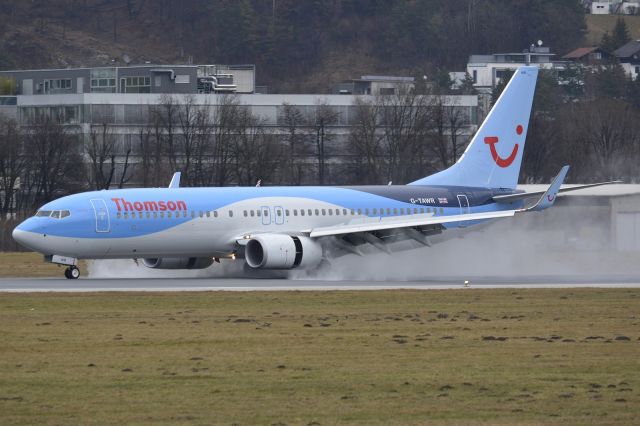 Boeing 737-800 (G-TAWR)
