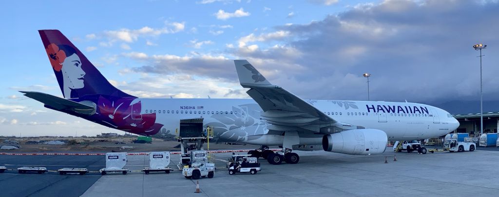 N361HA — - This aircraft is currently transporting mail between Oahu & Mau