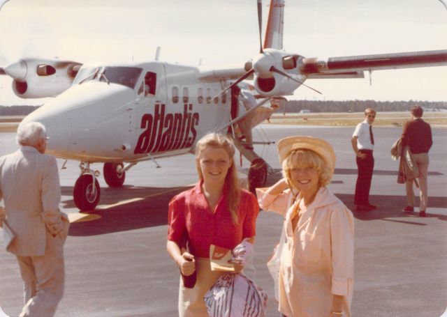 De Havilland Canada Twin Otter (N479WW) - Vintage photo of Atlantis Airlines (SG) Twin Otter from April 1980.  Flight was bound for CLT.