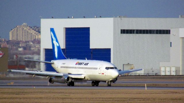 Boeing 737-200 (C-FNVT)