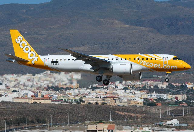Embraer E190-E2 (PR-ELS)