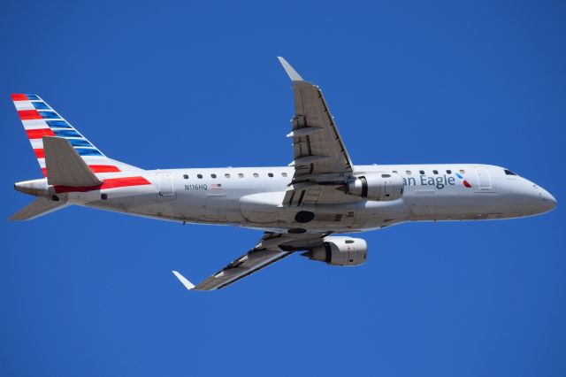 Embraer ERJ 175 (N116HQ) - Republic Airways (dba American Eagle Airlines) E175S departing from Runway 5 at Buffalo 