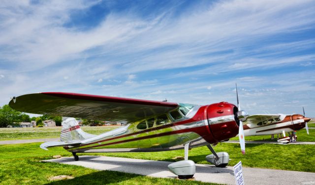 Cessna LC-126 (N3884V)