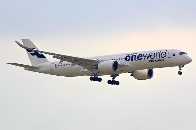 Airbus A350-900 (OH-LWB)