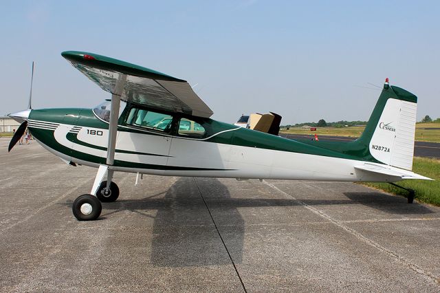 Cessna Skywagon 180 (N2872A)