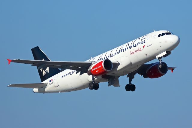 Airbus A320 (OE-LBZ)