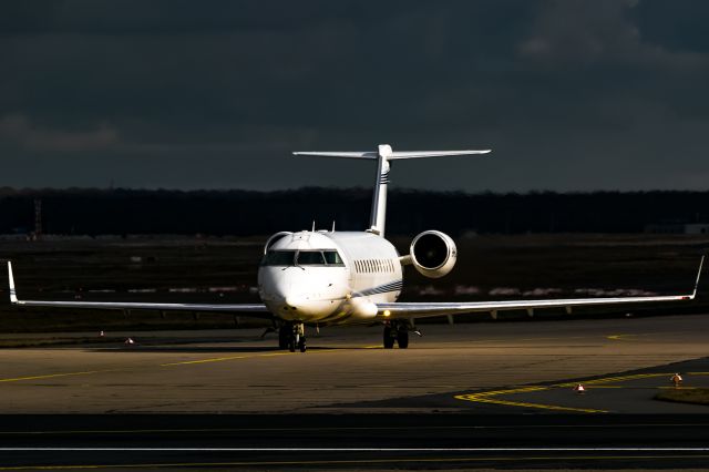 Canadair Regional Jet CRJ-200 (9H-CLG)