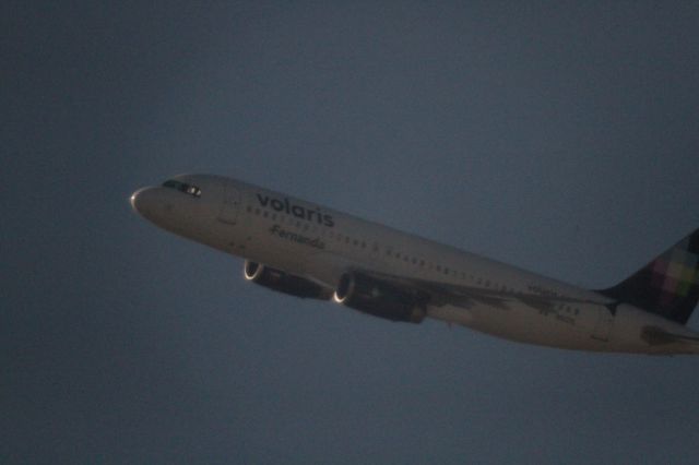 Airbus A320 (N512VL) - DEPARTURE 27 MMTJ