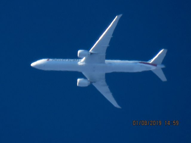 BOEING 777-300ER (N734AR)