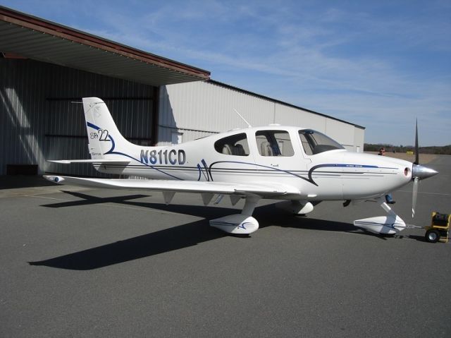 Cirrus SR-22 (N811CD)