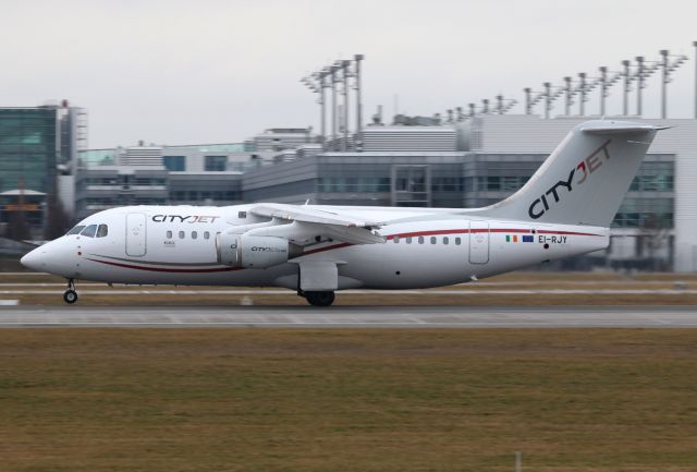 Avro Avroliner (RJ-85) (EI-RJY) - new livery