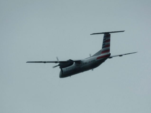 de Havilland Dash 8-300 (N335EN) - Overlook. Takeoff on Runway 36C. September 27th, 2015.