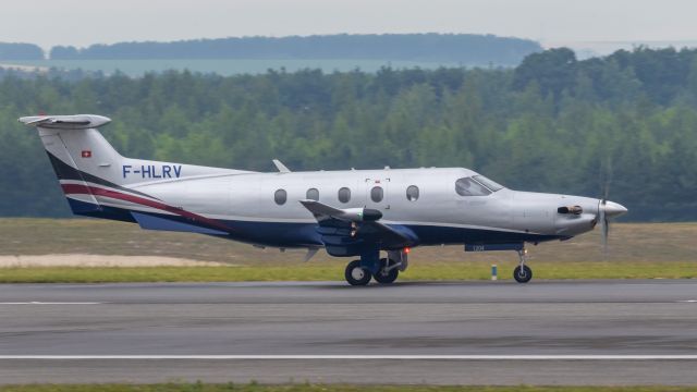 Pilatus PC-12 (F-HLRV)