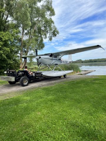 Cessna Skylane (N6329B)