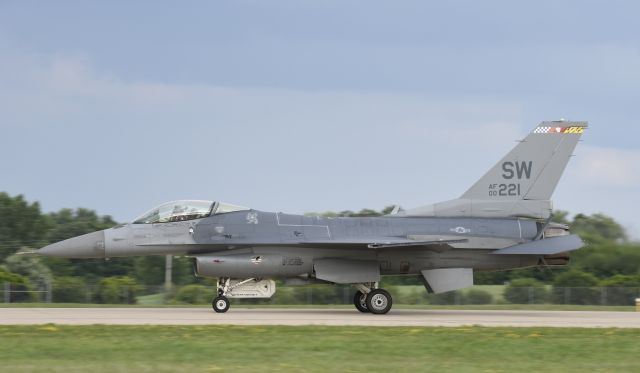 Lockheed F-16 Fighting Falcon (00-0221) - Airventure 2018