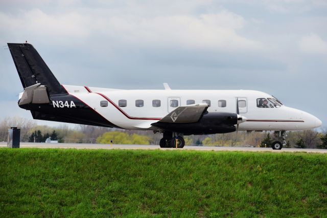 Embraer EMB-110 Bandeirante (N34A) - Year: 1981br /Make: Embraerbr /Model: EMB-110 Bandeirante (E110)br /Opby: Royal Air Freight br /br /Route: KBUF --> KPTK (RAX304)