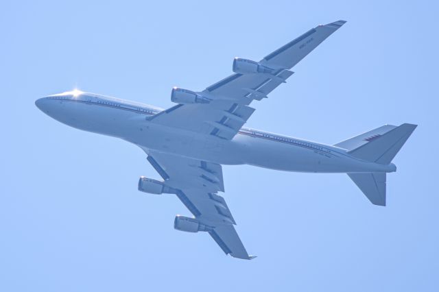 Boeing 747-400 (A9C-HAK)