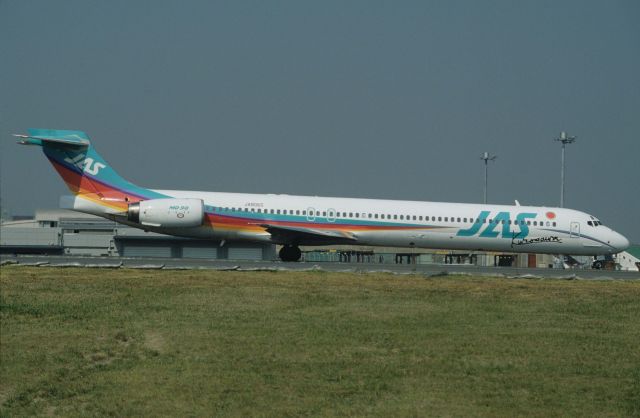 McDonnell Douglas MD-90 (JA8065) - Taxing at Tokyo-Haneda Intl Airport on 1997/10/15 " No2 Kurosawa c/s "