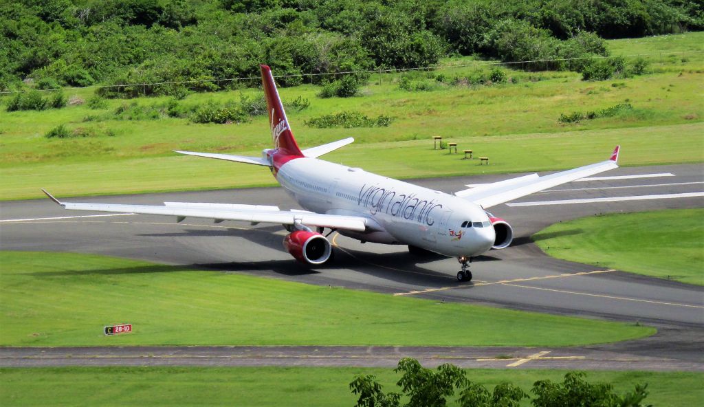 Airbus A330-300 (G-VSXY)