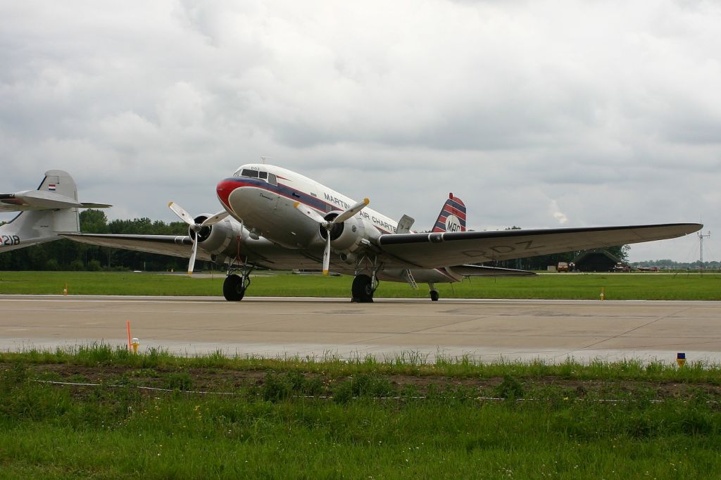 Douglas DC-3 (PH-DDZ)