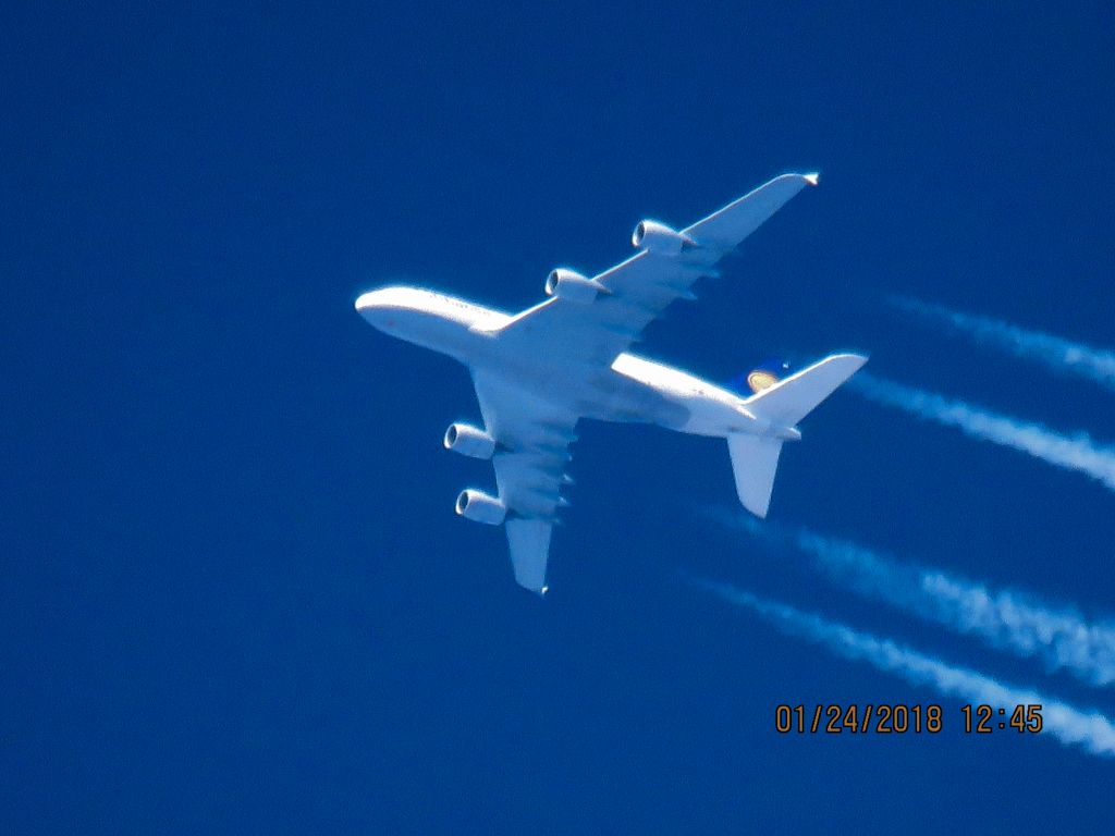Airbus A380-800 (D-AIMK)