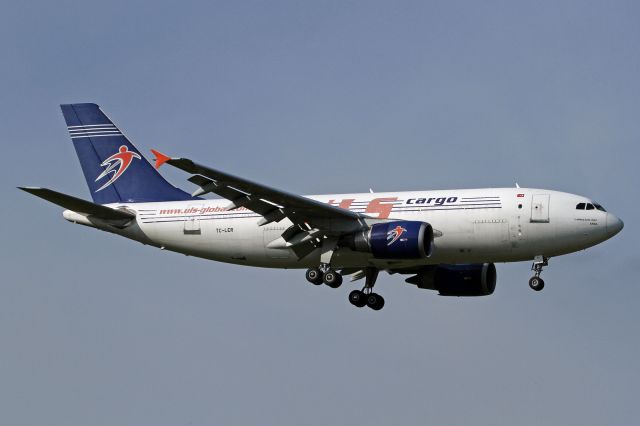 Airbus A310 (TC-LER)