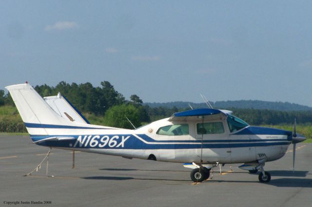 Cessna Centurion (N1696X)