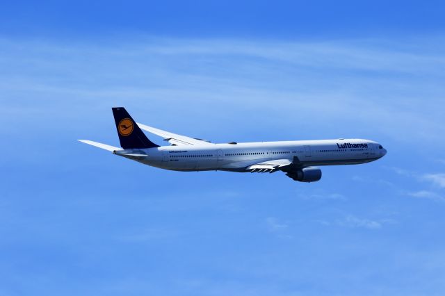 Airbus A340-600 (D-AIHD)