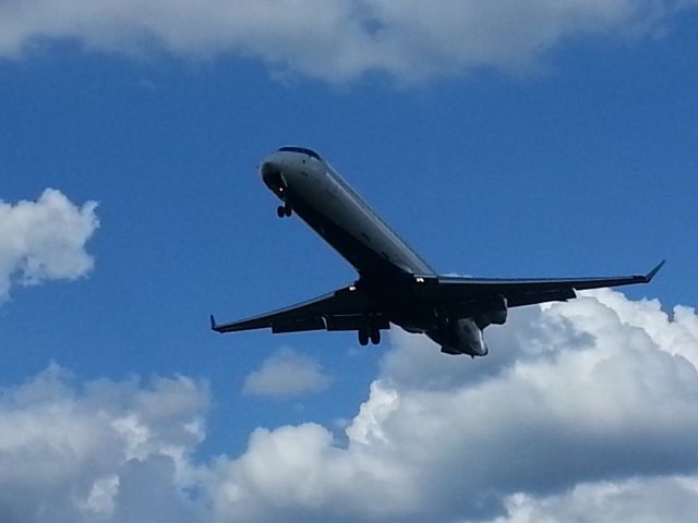 Canadair Regional Jet CRJ-900 — - 'Acey' 5309 on short final for RWY 27 at TLH.