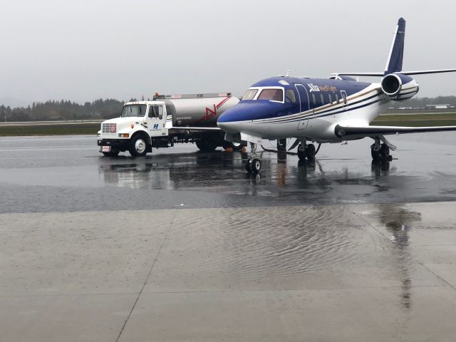 IAI Gulfstream G100 (N24ZD) - Rainy ramp in Hillsboro - Feb '19