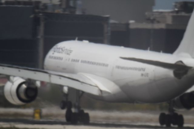 Airbus A330-200 (9H-LFS) - Landing MMTJ