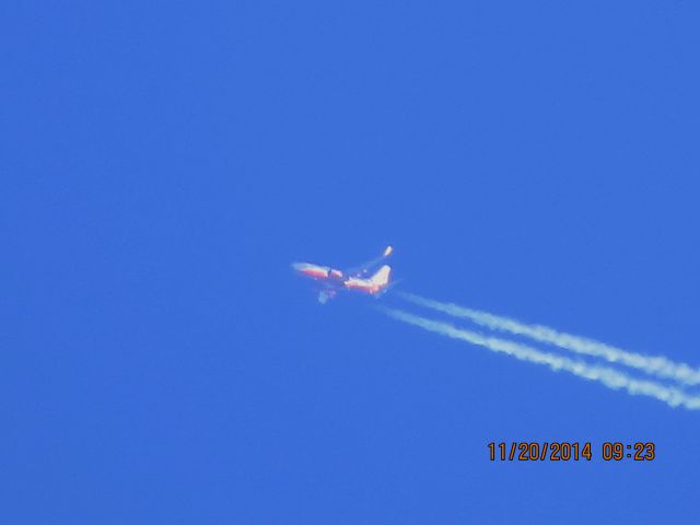 Boeing 737-700 (N488WN) - Southwest Airlines flight 4035 from SDF to PHX over Southeastern Kansas at 38,000 feet.