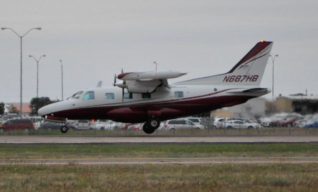 Mitsubishi MU-2 (N687HB)