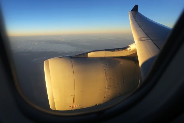 Airbus A330-300 (9V-STM) - Flying over Australia, descending towards Brisbane.